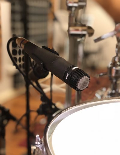 SHURE SM57